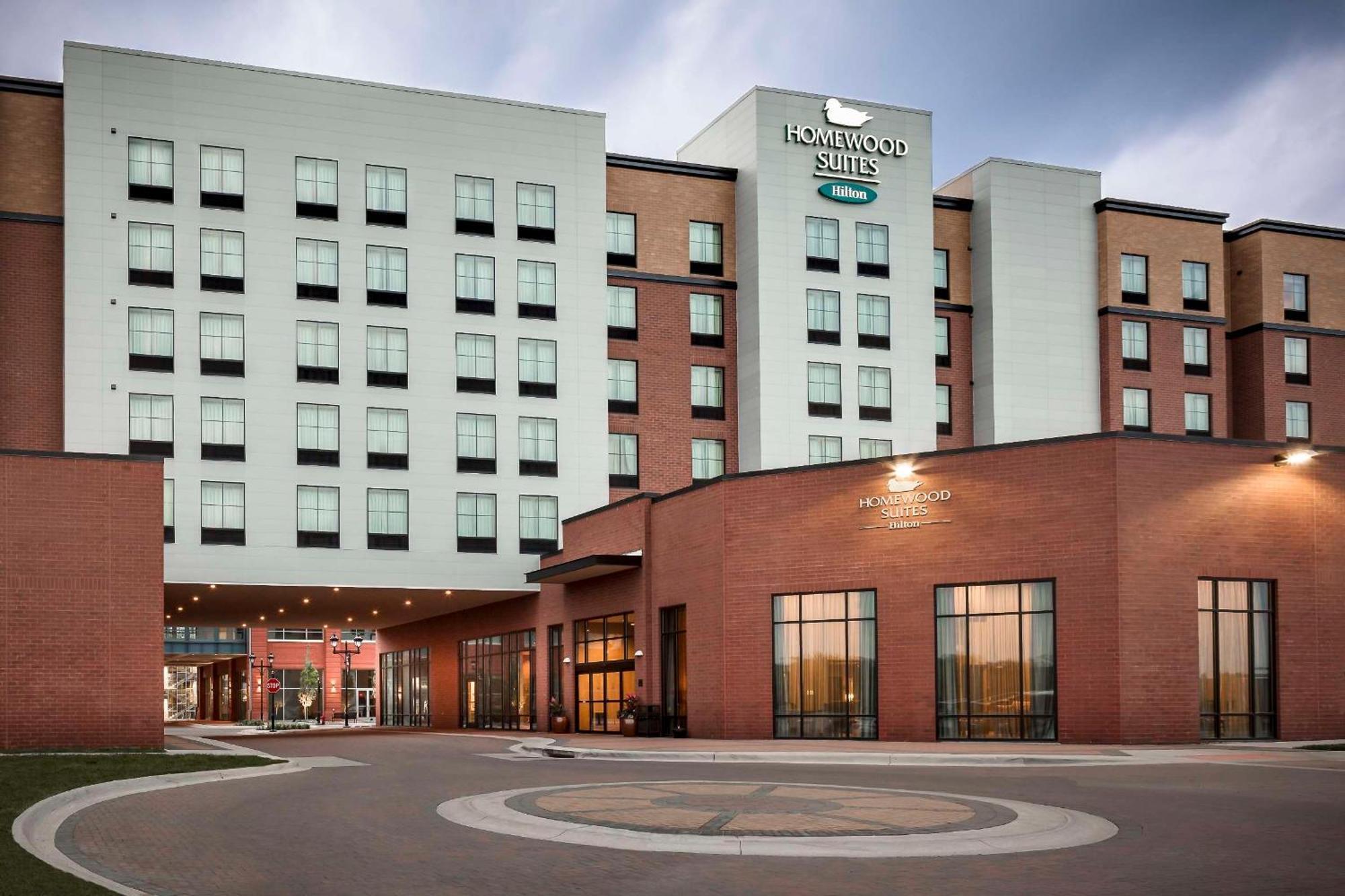 Homewood Suites By Hilton Coralville - Iowa River Landing Exterior foto